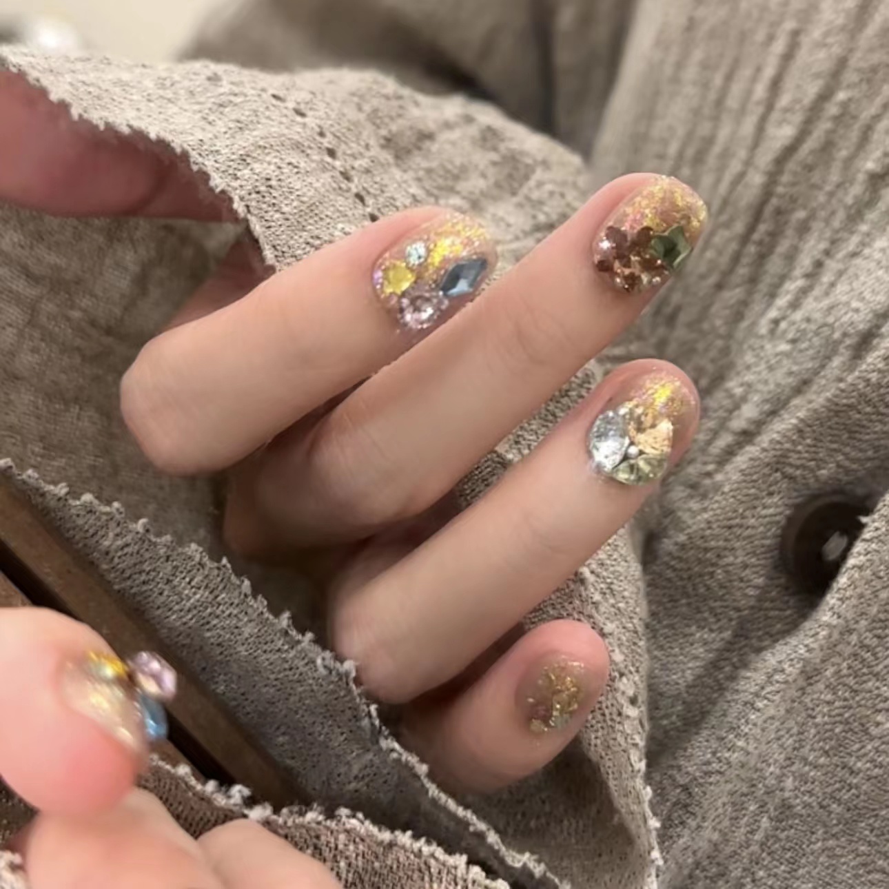 【毛利美甲事务所】烟火 施华洛 欧泊爆闪亮片粉裸色穿戴甲片定制