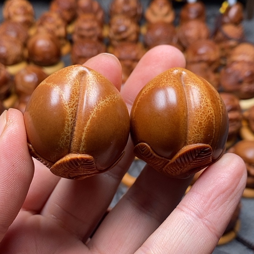 【闪购商品】橄榄核雕流**情