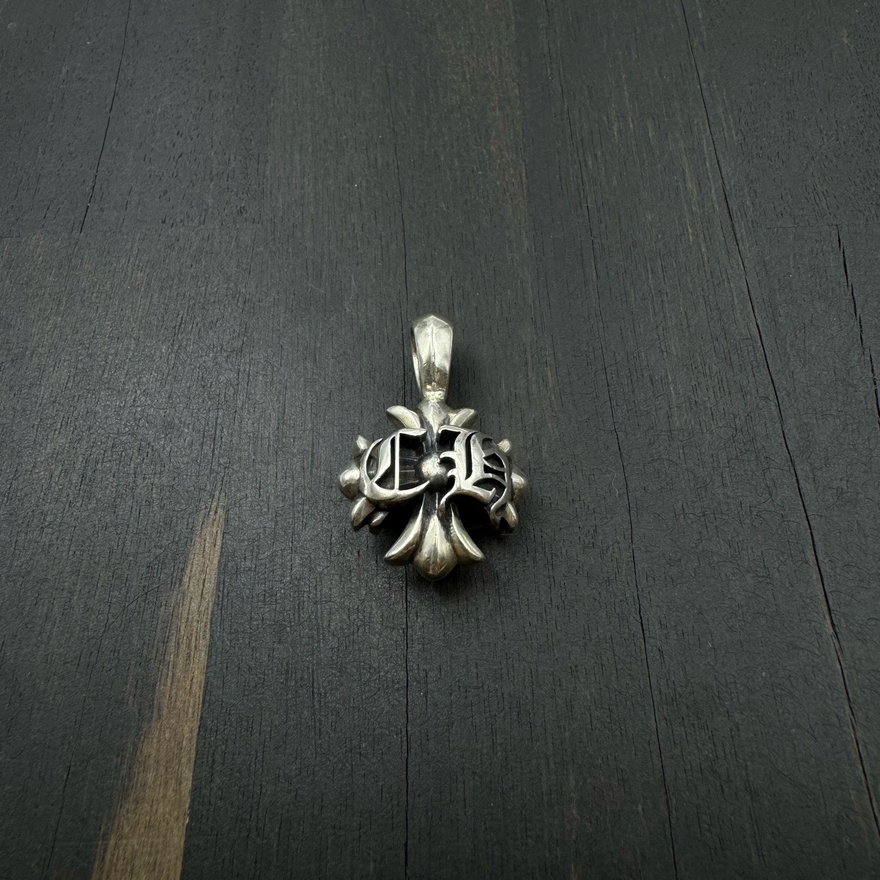 98新 Chrome Hearts 克罗心 CH PLUS 十字花吊坠