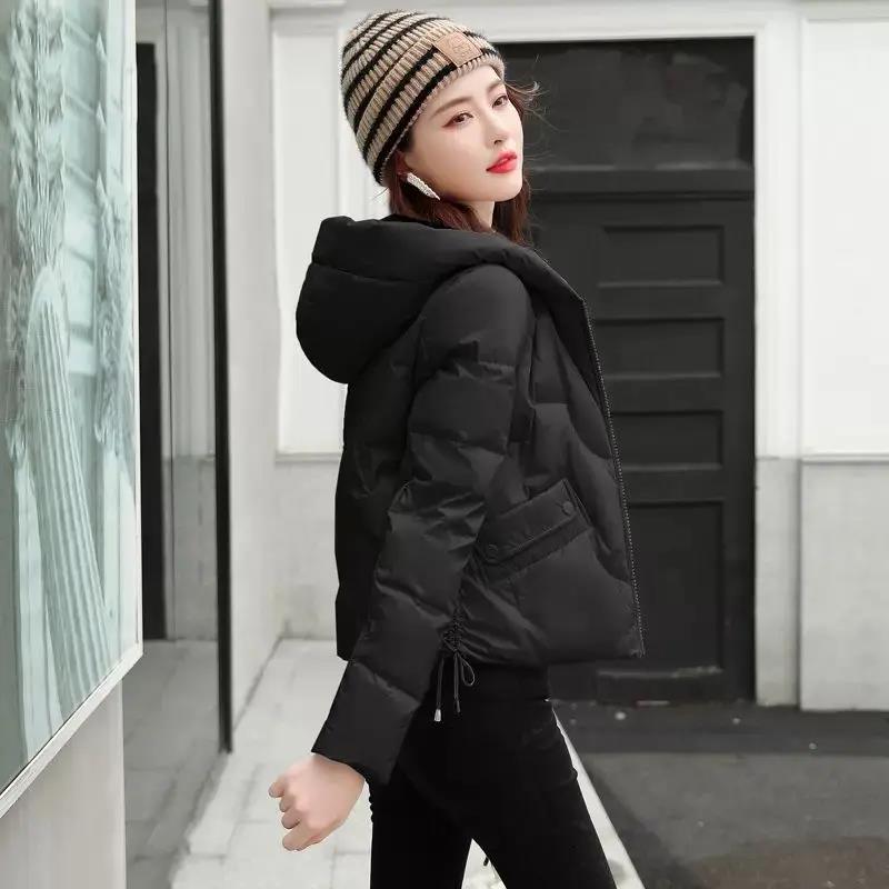 羽绒服2023新款短款女冬季时尚洋气小个子加厚袄连帽外套羽绒棉服