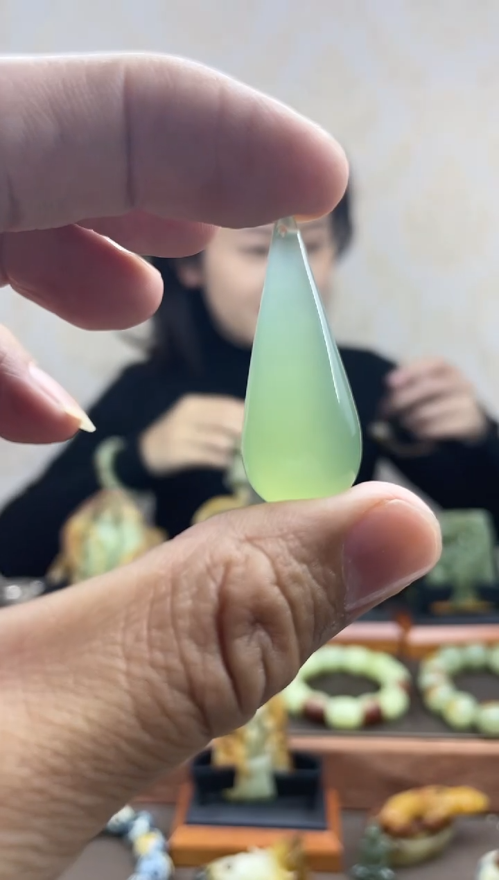 【闪购商品】岫玉吊坠未镶嵌1