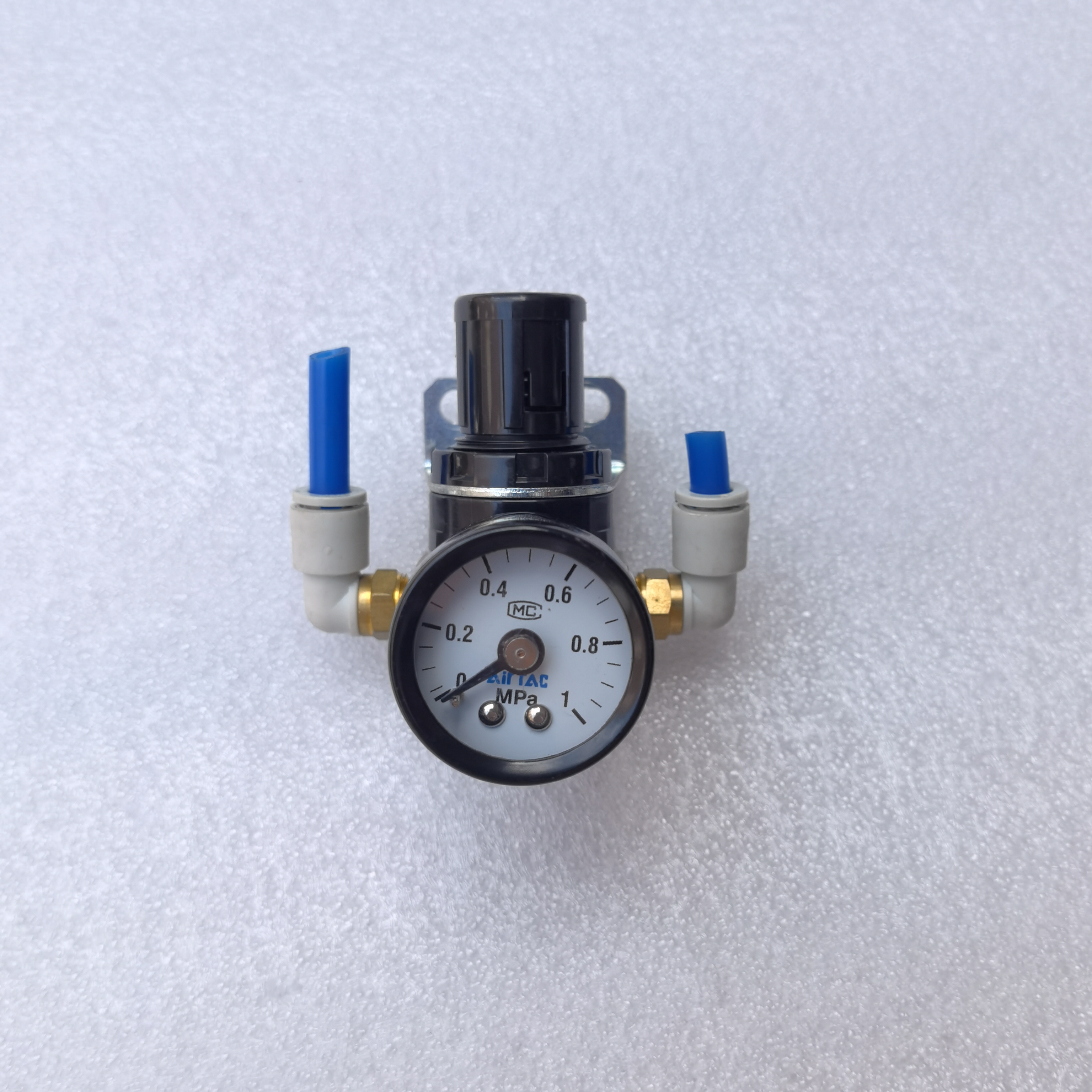 airtac亚德客气动调压阀减压阀SDR100-06，拆机件，五个起发
