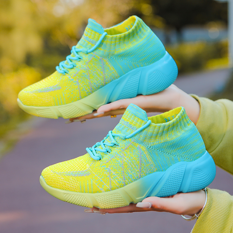 牛霸道不累脚鞋男鞋高帮网面健身曳舞男女同款亲子跑步广场跳舞鞋