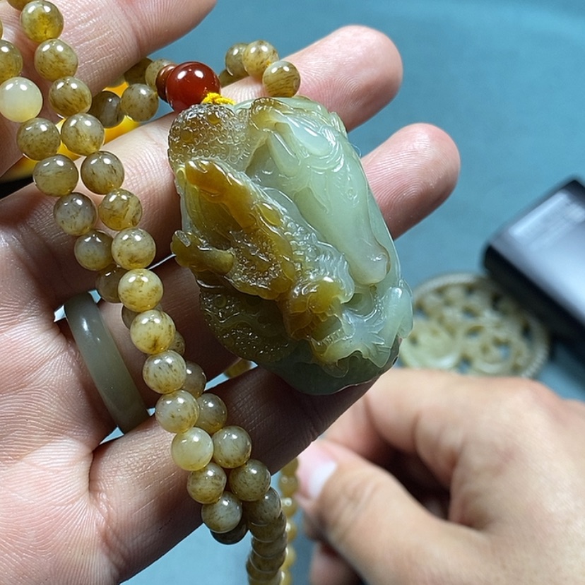 【闪购商品】和田玉（糖玉）颈饰未镶嵌