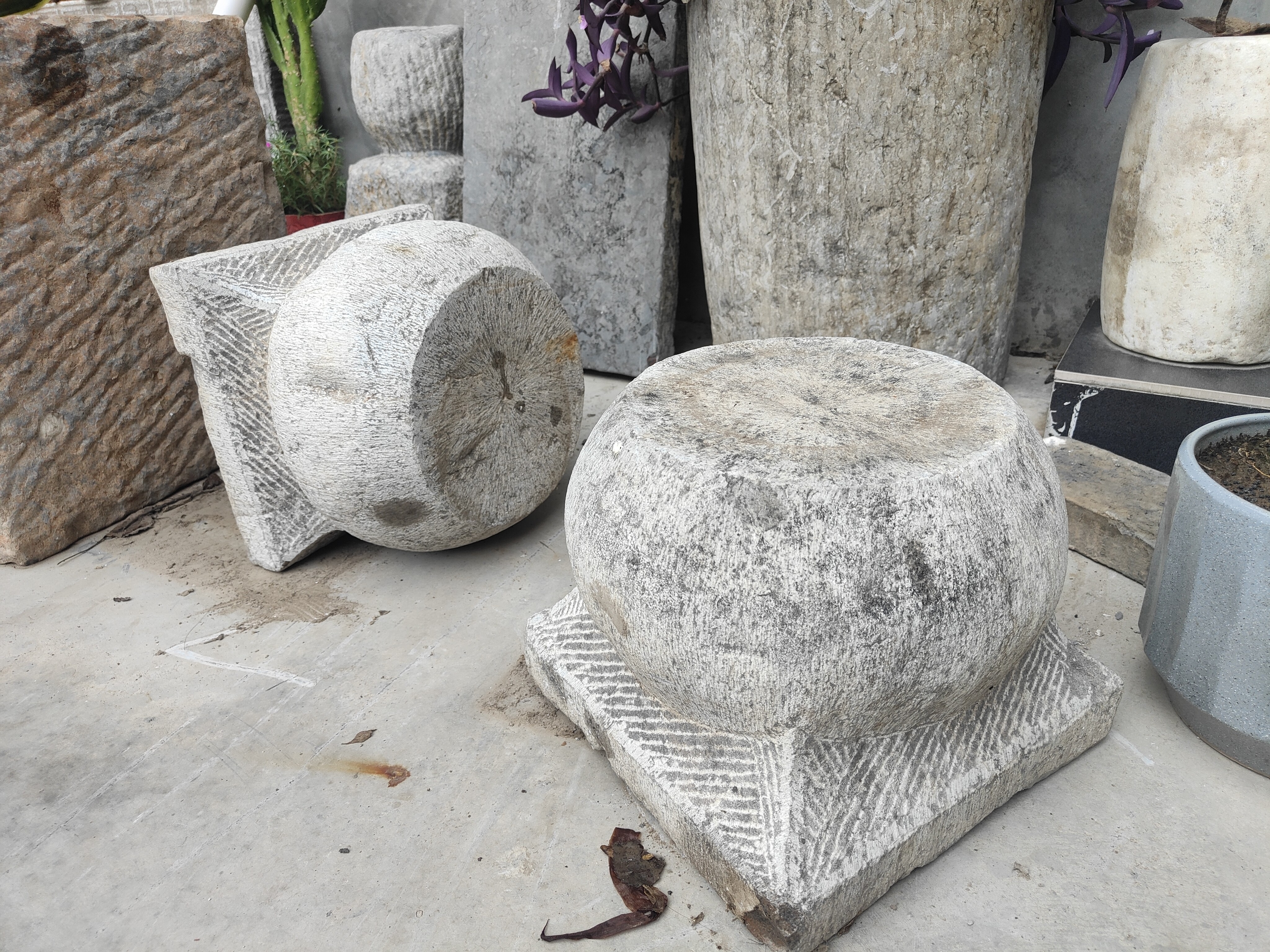 青石庭院石凳  空间陈设石几