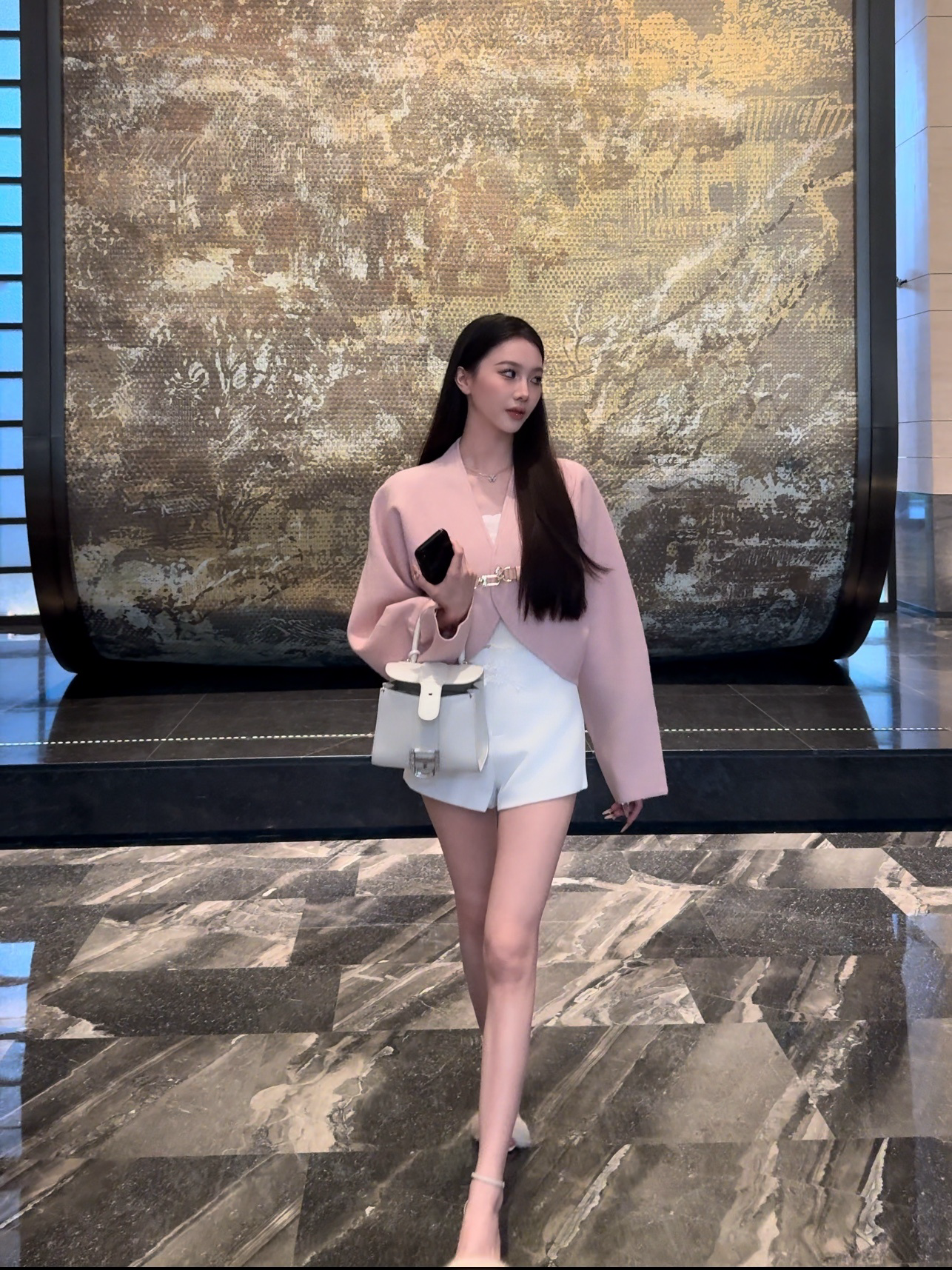 AmberSea高腰百搭女款2025高级感设计感高腰外穿西装短裤2756-5