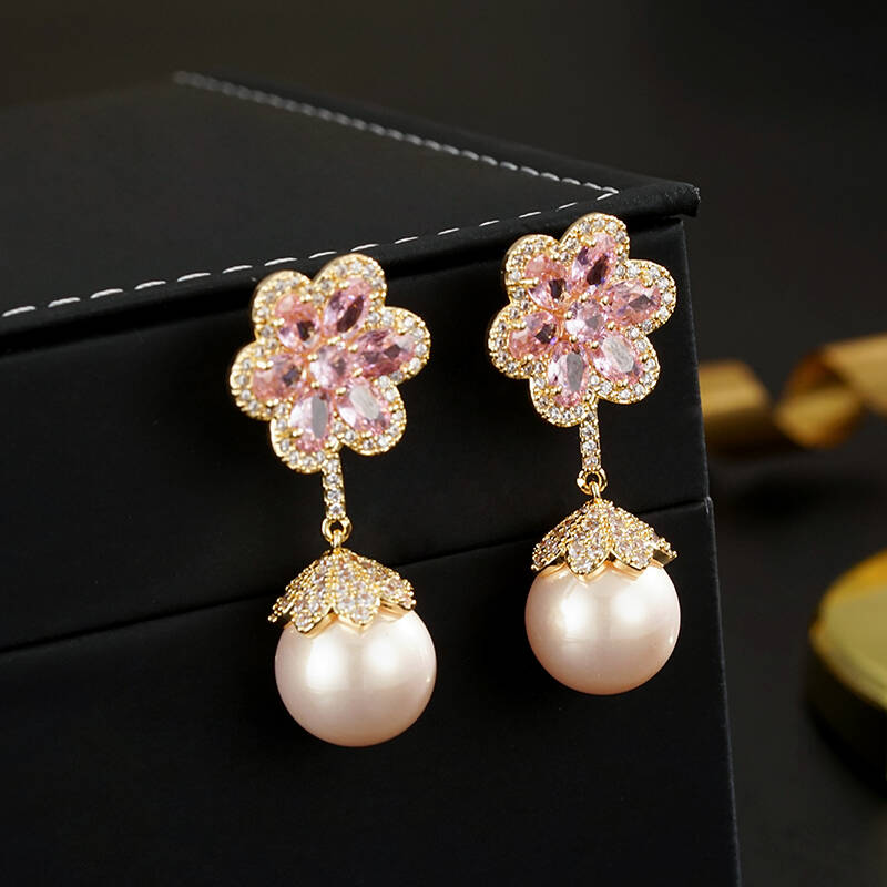 铜合金合成锆石耳饰 5763 【花戏花珠】法式时尚设计百搭甜美耳环
