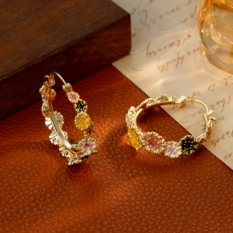 铜合金耳饰 5577 【四季雏菊】手绘油画感小众时尚清新气质耳圈