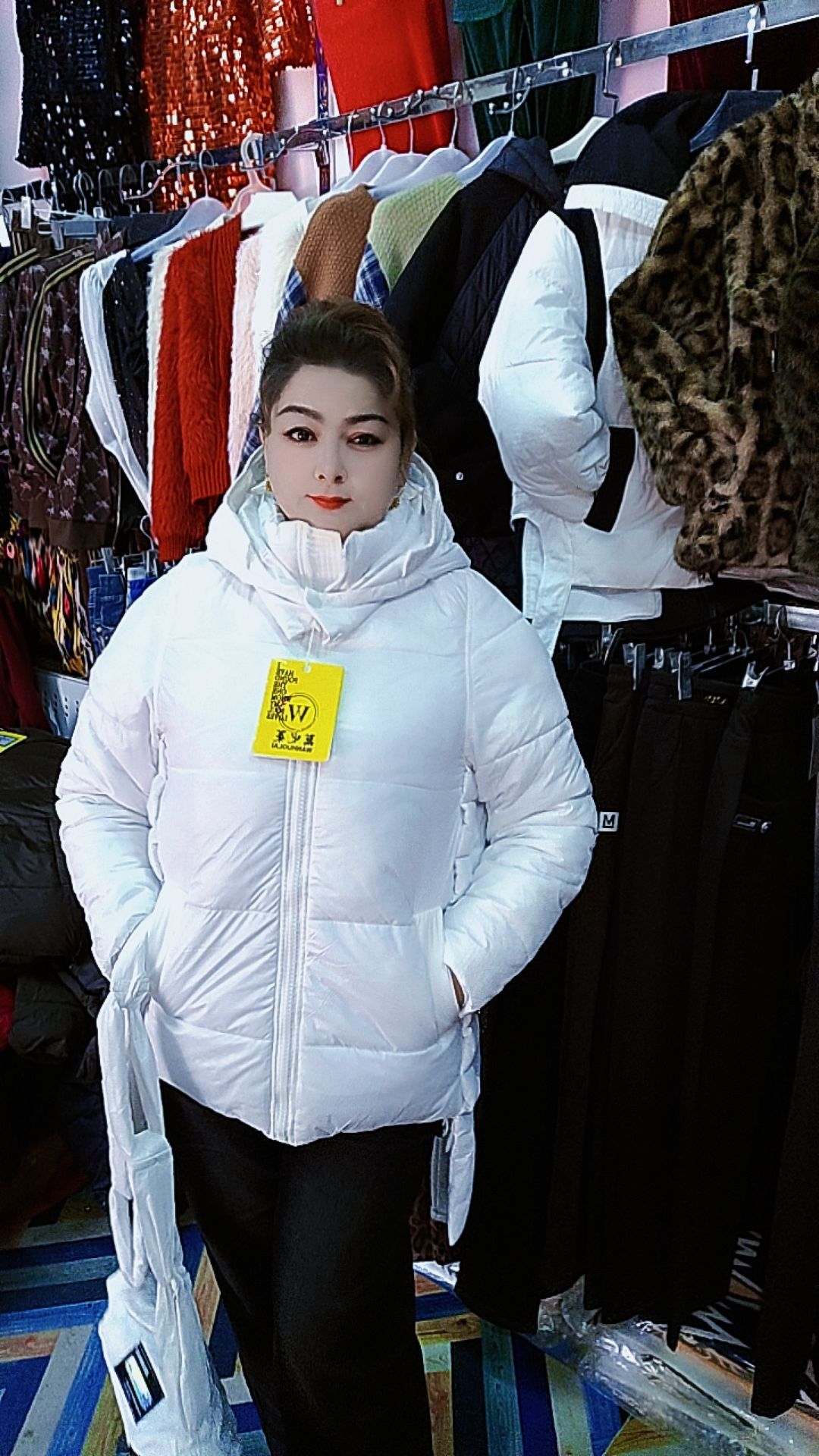 网红 qapan (外套） 和田发货 