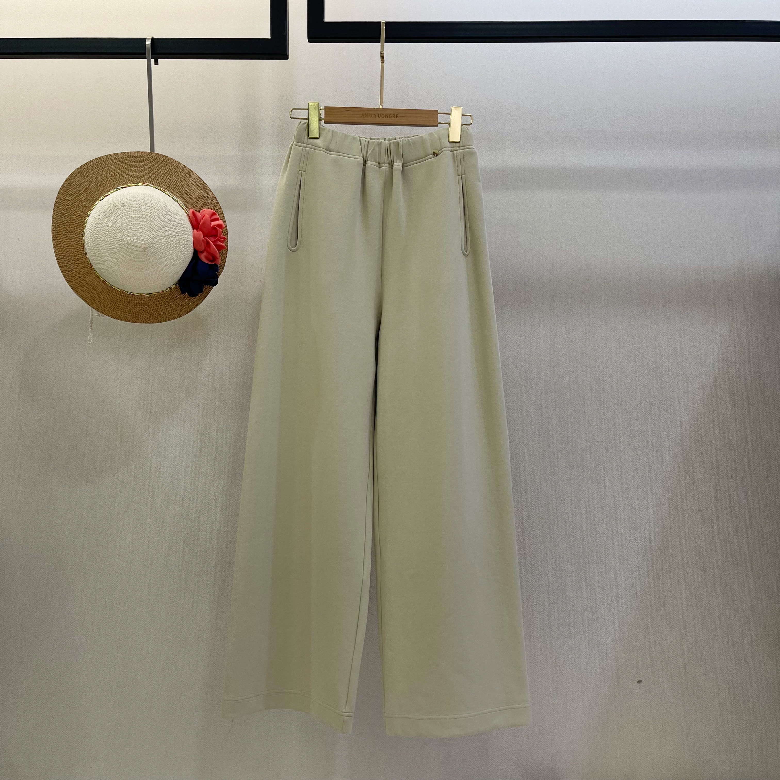 无缝一体时尚休闲阔腿裤