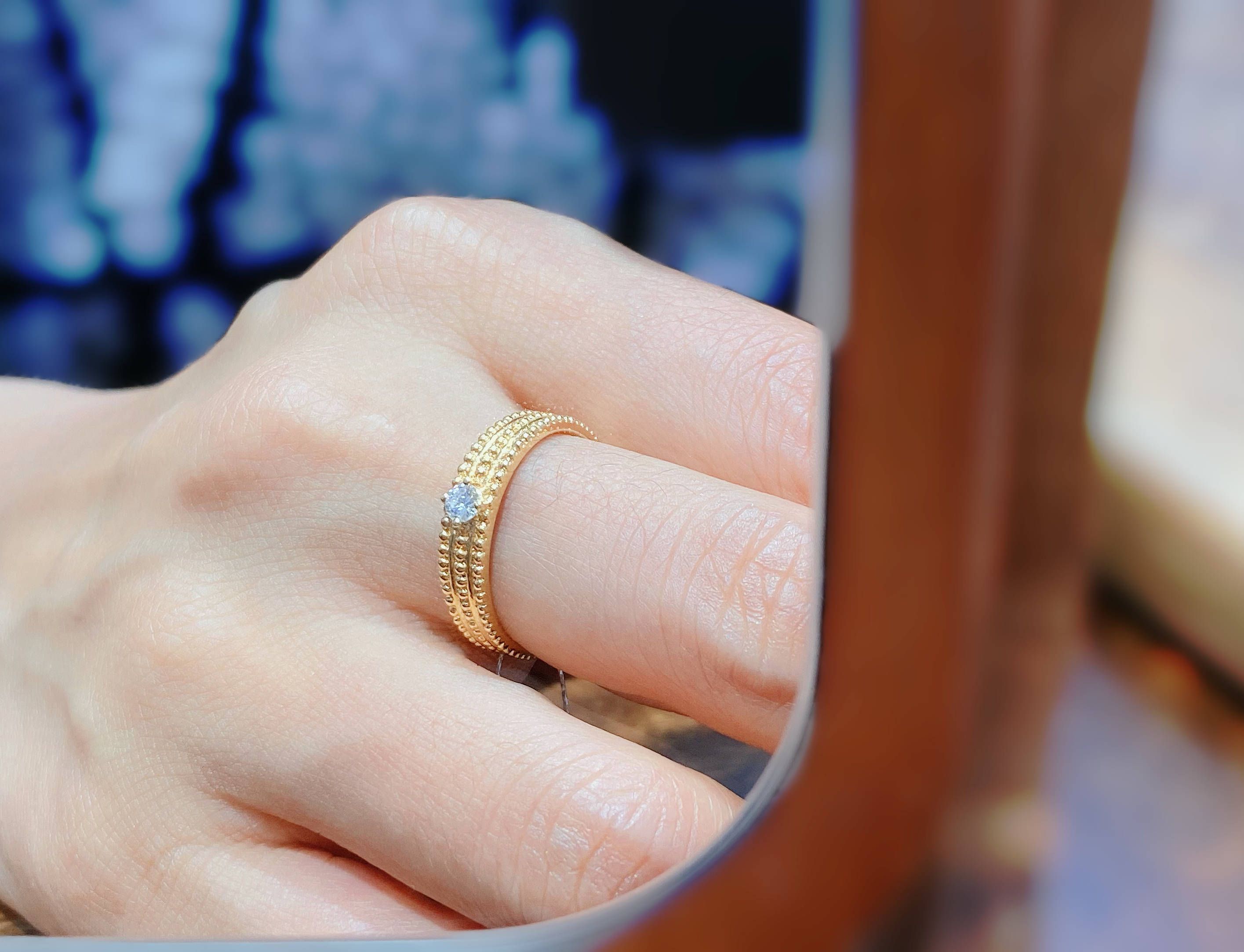 18K金镶嵌天然钻石休闲百搭时尚精致单钻戒指