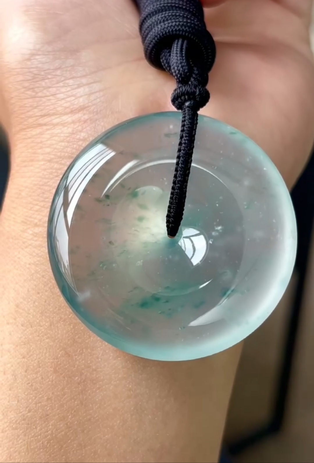 高冰玻璃种翡翠平安扣吊坠玖翡翠