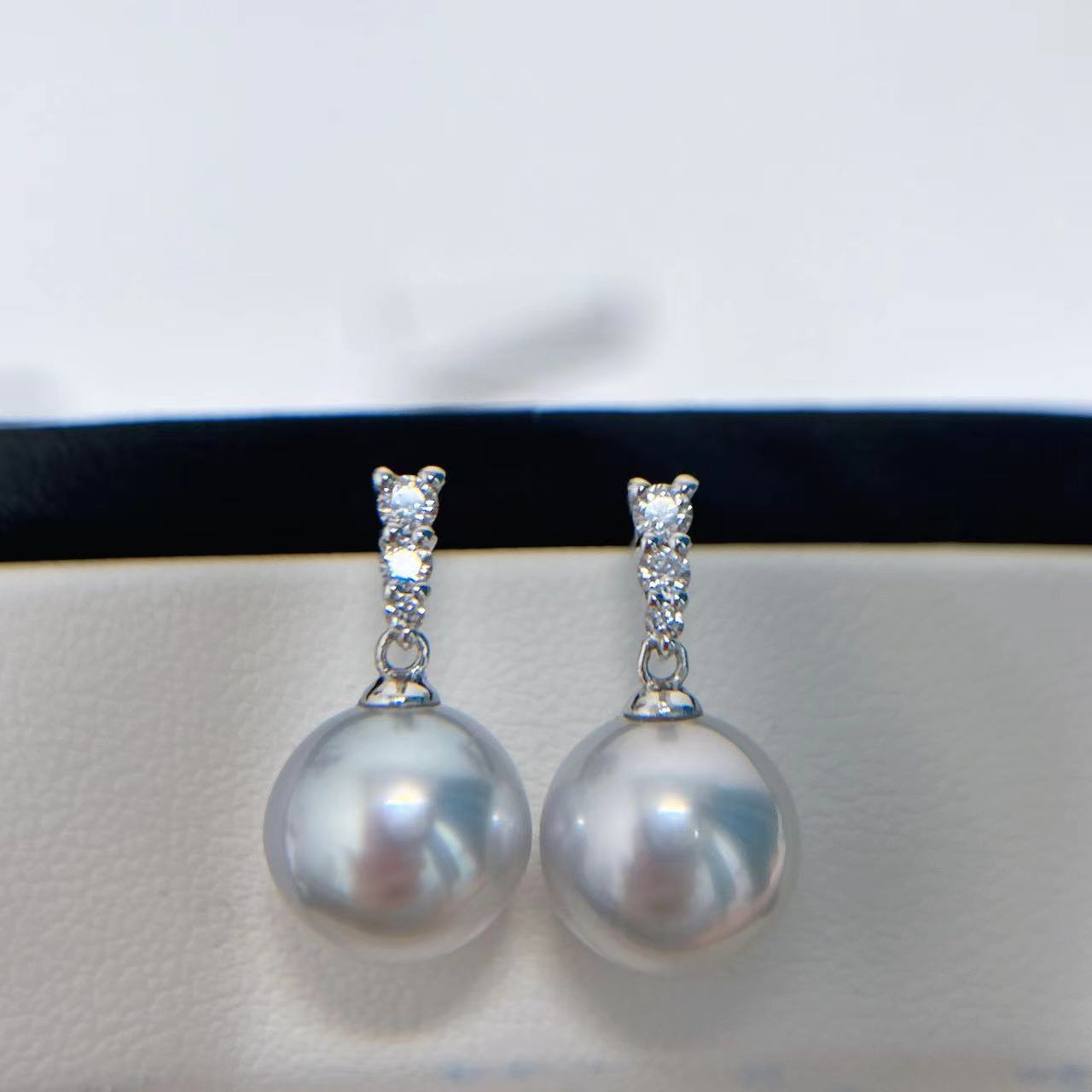 9-10mm澳白耳钉18K