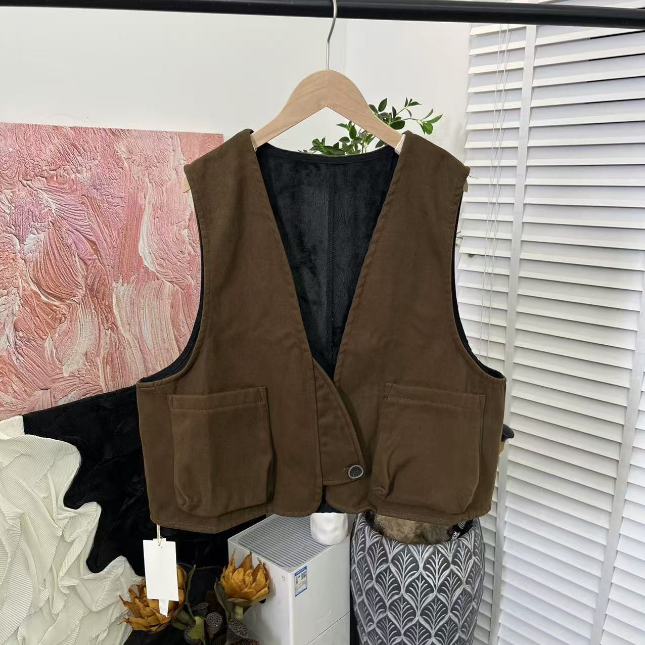 日单秋冬「加厚加绒水洗棉」单排扣文艺马夹女E3042