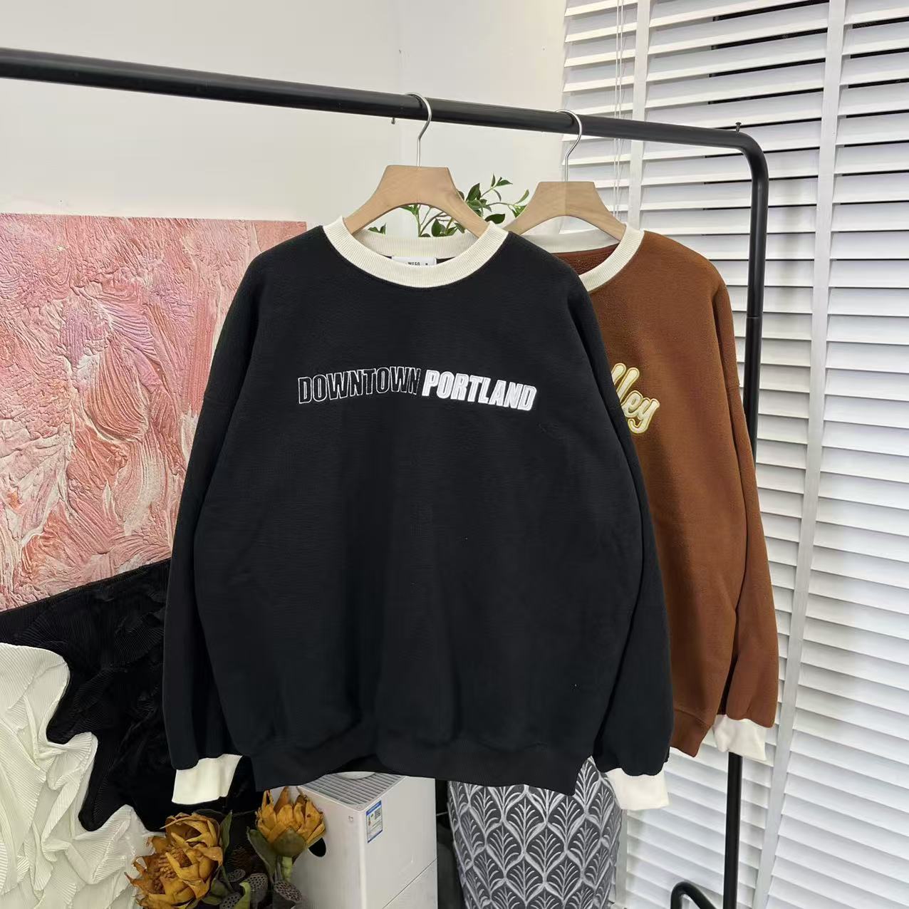 日系休闲「加厚加绒刺绣」圆领长袖套头卫衣E3098