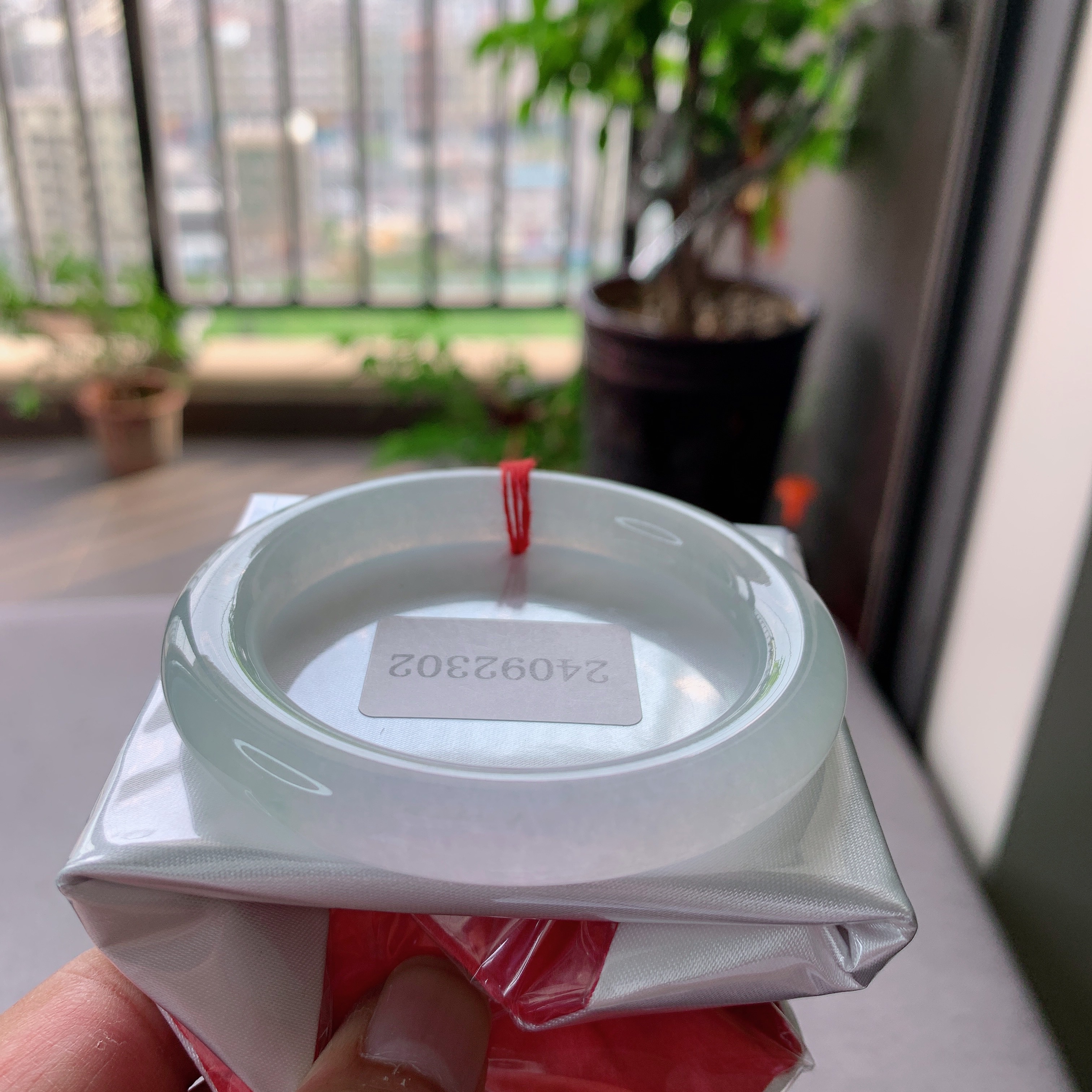 52圈口缅甸天然翡翠A货手镯冰透飘淡紫圆条玉镯时尚女款美人镯