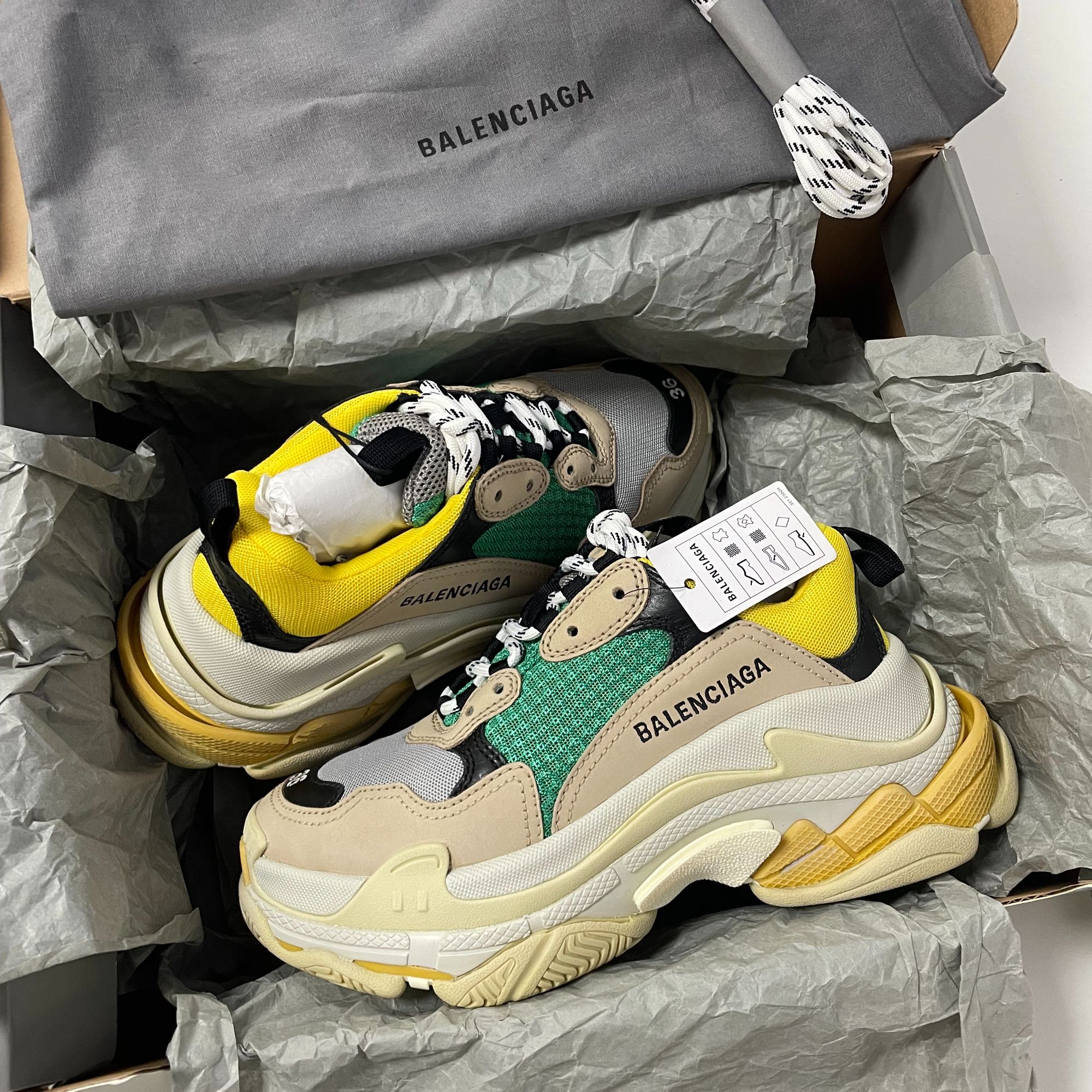 全新未使用 Balenciaga/巴黎世家 Triples 黄绿色 经典老爹鞋