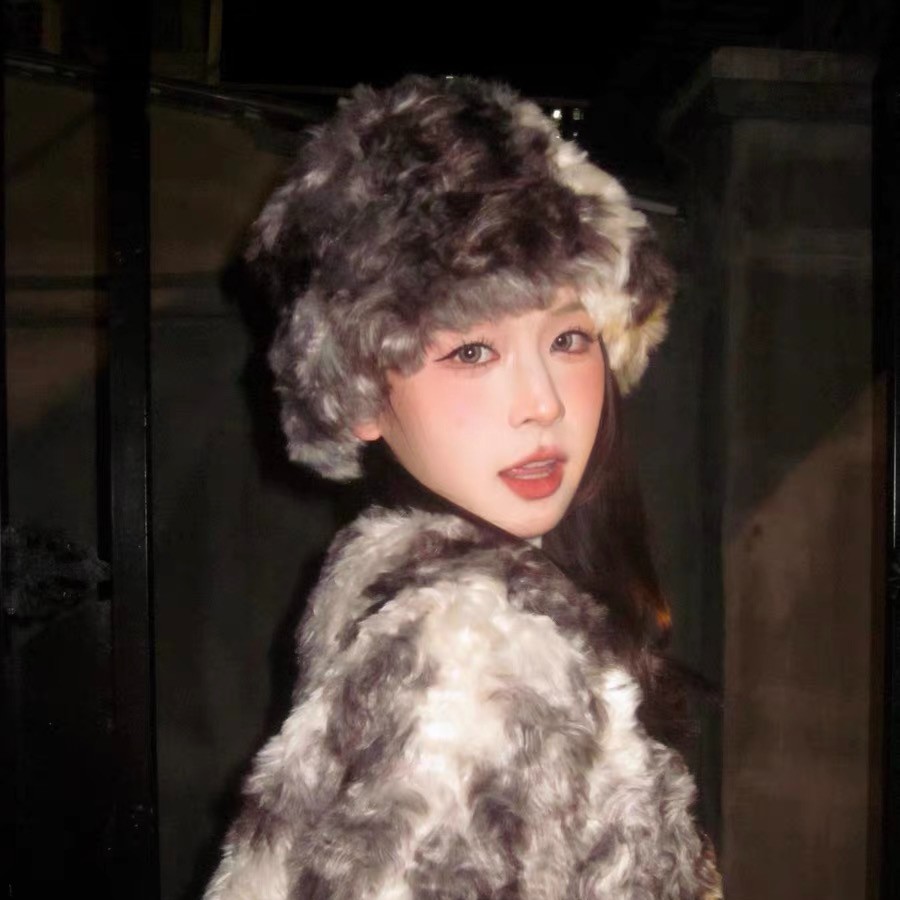  2023冬季保暖百搭经典撞色抽象花纹环保毛毛帽子