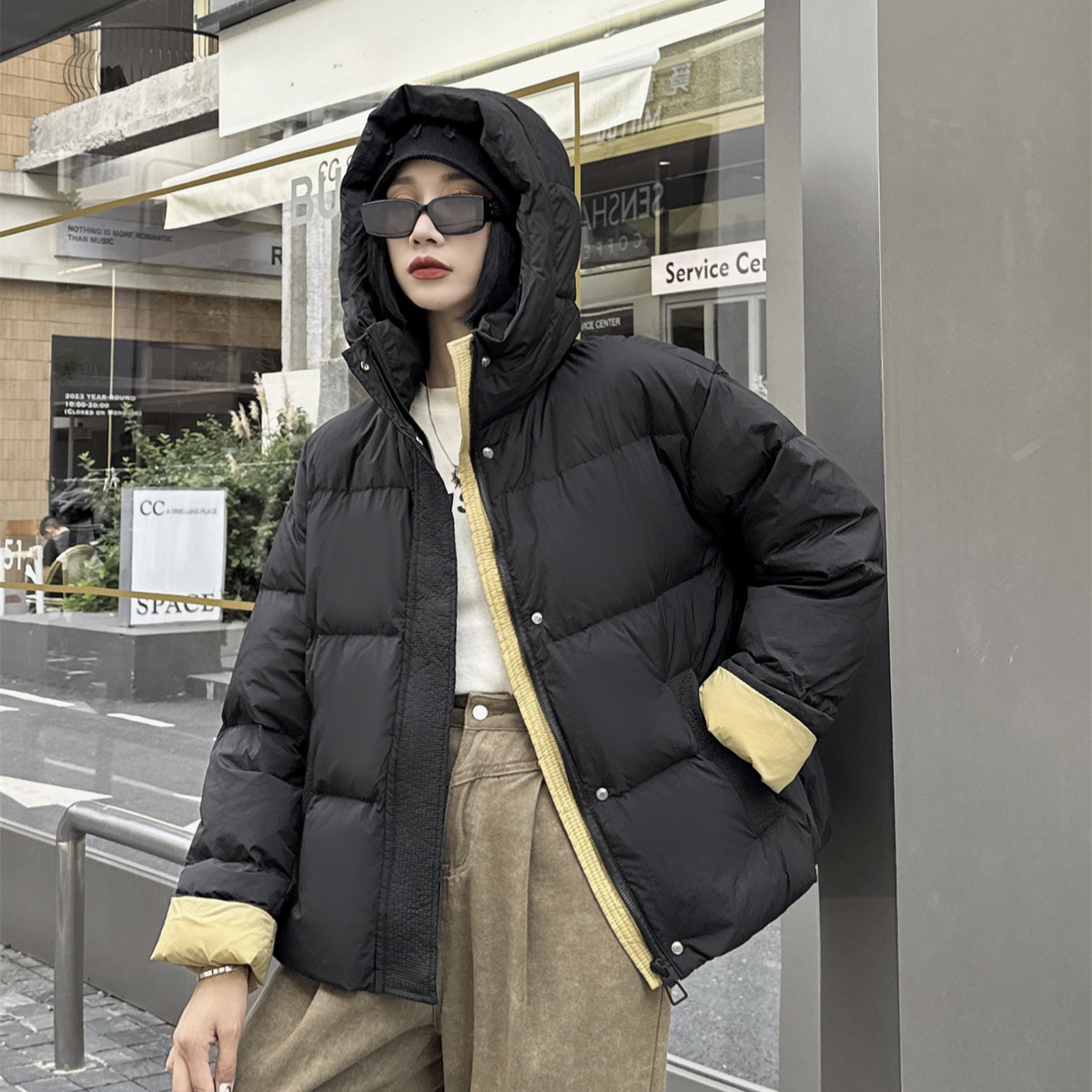A09撞色短款羽绒服女加厚保暖时尚连帽羽绒外套A09