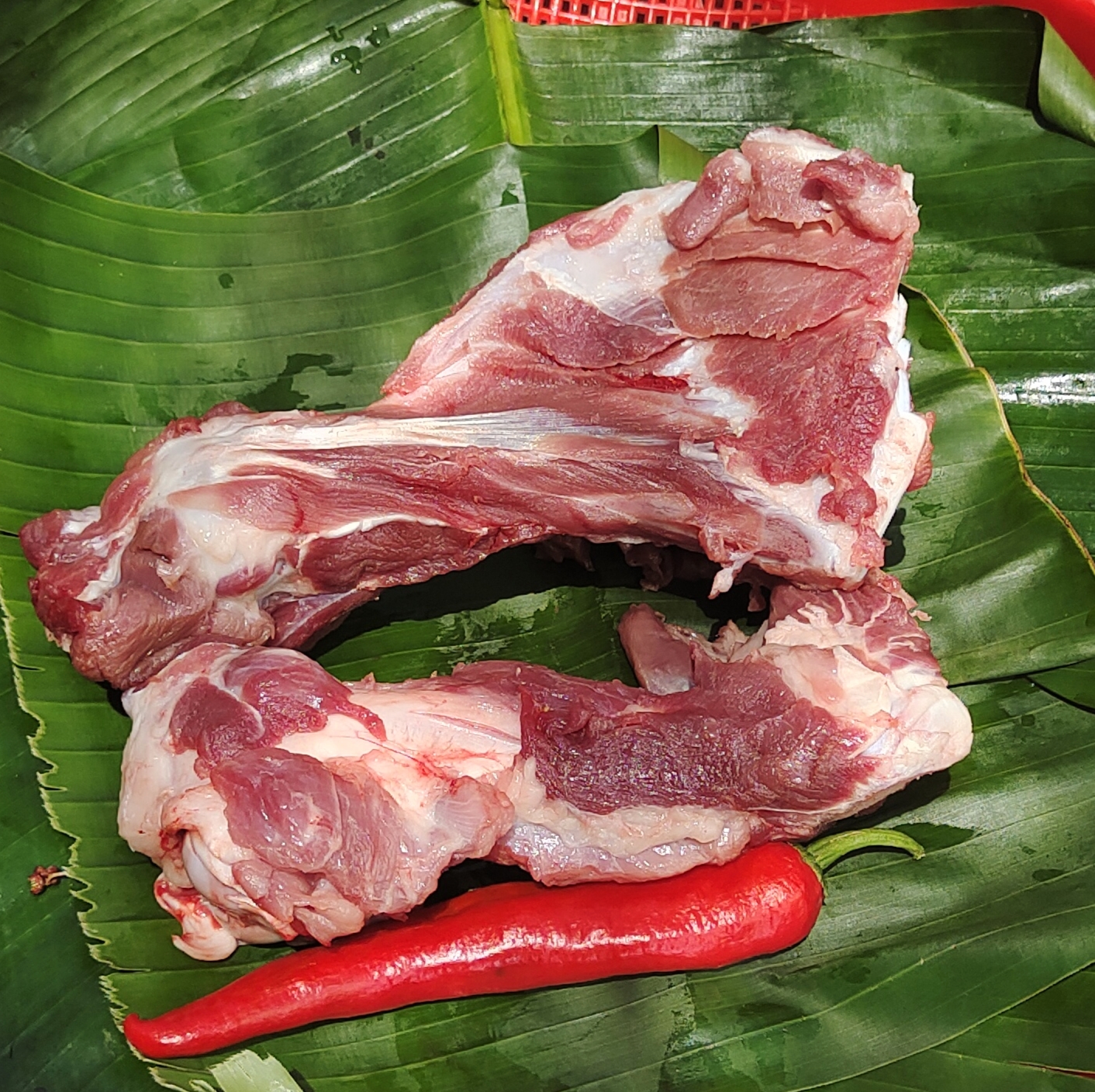 新鲜猪筒骨2跟顺丰包邮