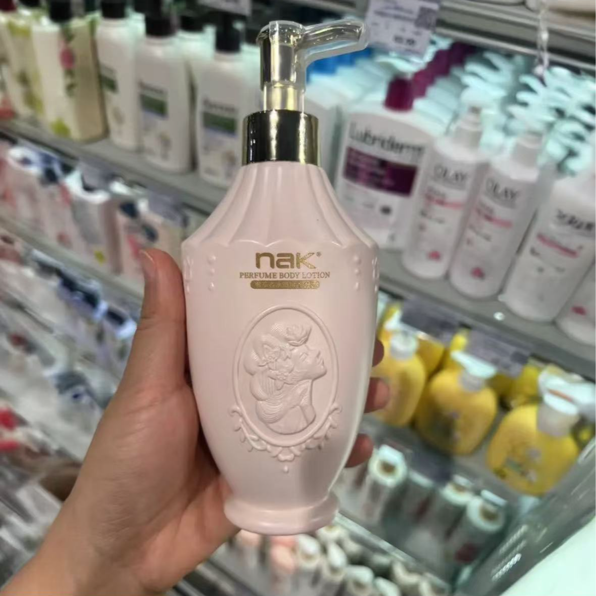 许昌晖腾优选nak奢享滋润体乳（妩媚浓情）