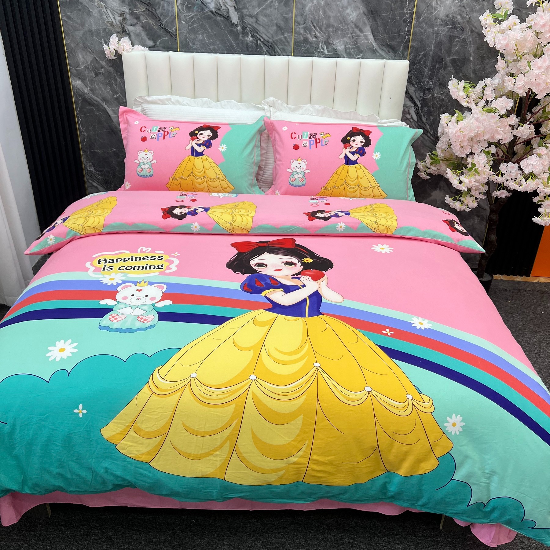 凌凌家纺新款全棉卡通四件套亲肤女孩可爱学生斜纹床上用品