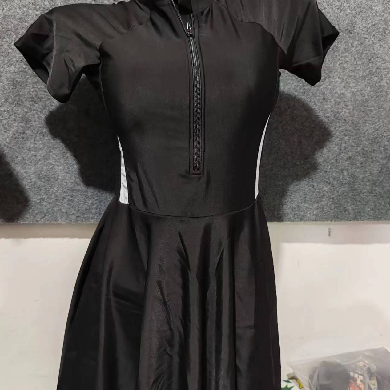 戏水女款裙式性感网红网红气质连体泳衣