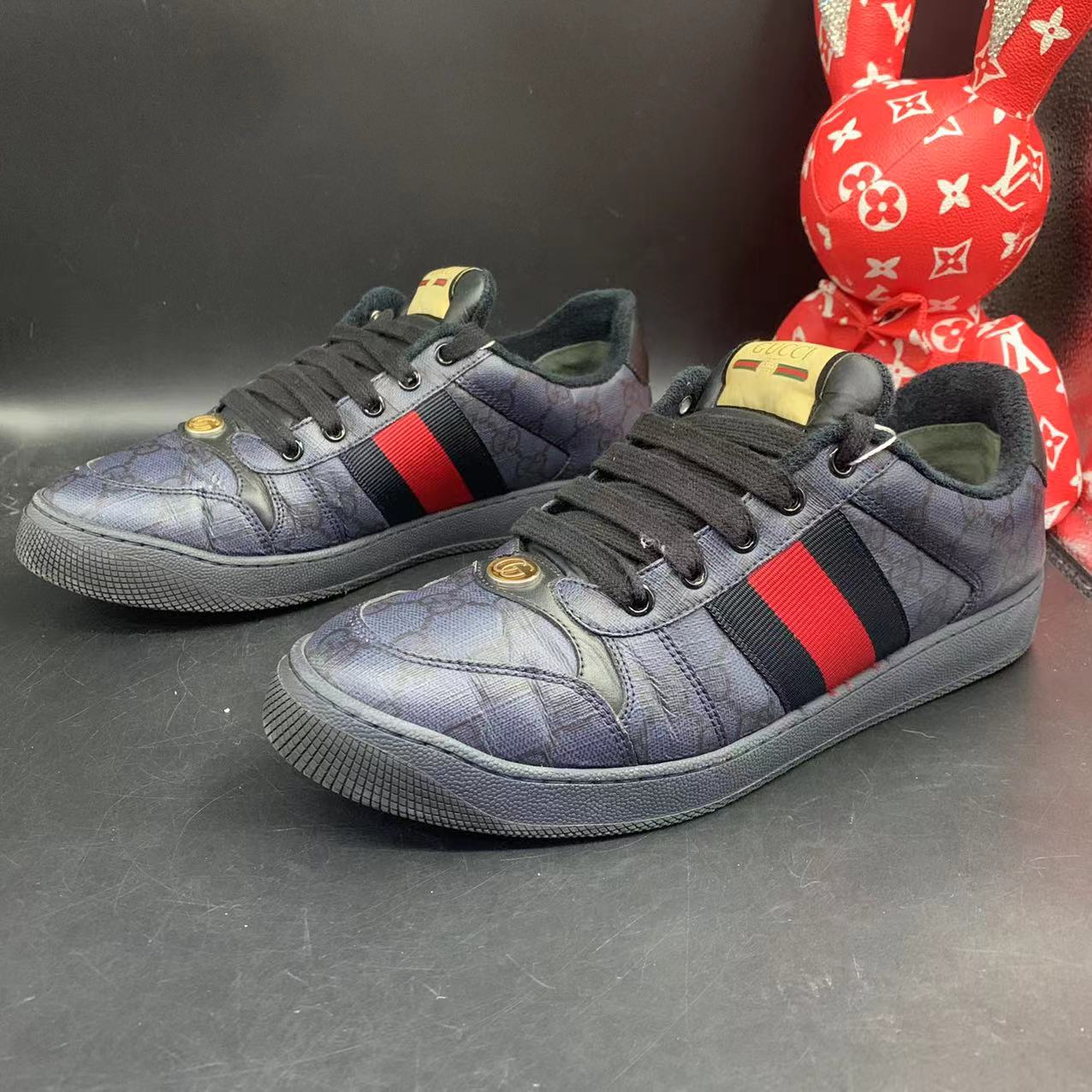 【二奢特惠】GUCCI/古驰 41欧码 男士时尚唏嘘深蓝暗纹老花脏脏鞋