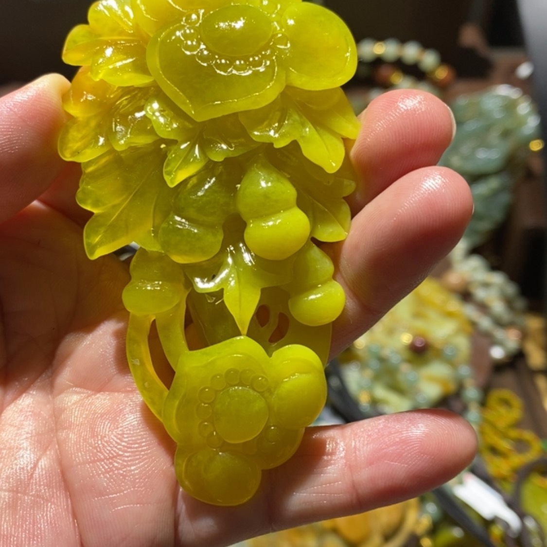 【闪购商品】蛇纹石玉颈饰合金