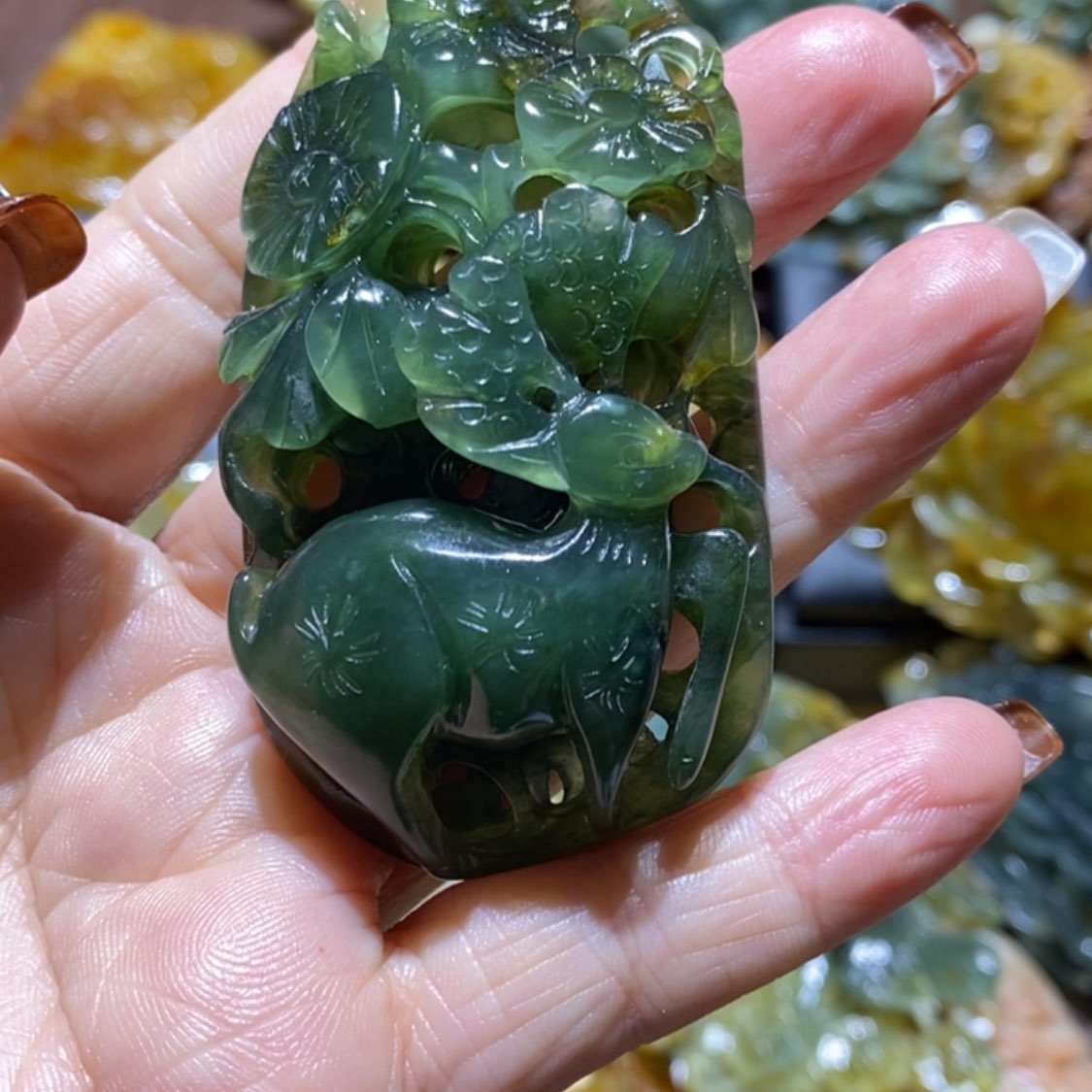 【闪购商品】蛇纹石玉颈饰合金
