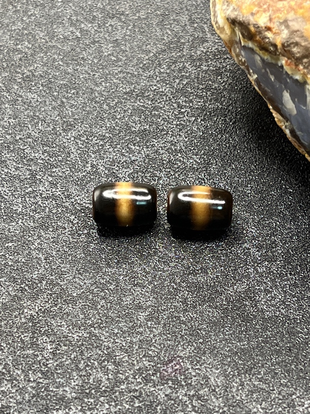 台珠黑金一线药师小桶珠配珠玛瑙一对尺寸12.6x8.8