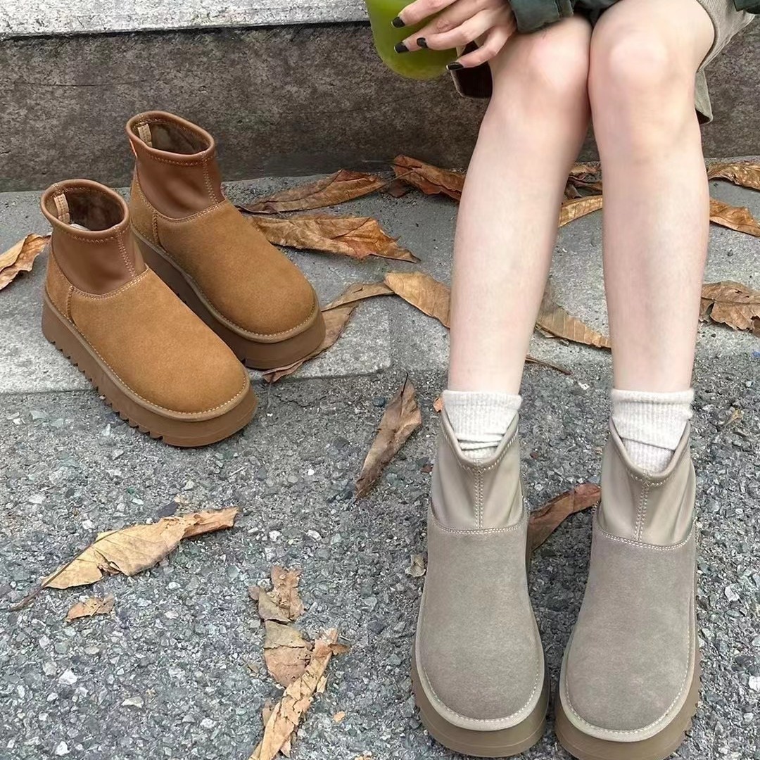 冬季厚底雪地靴休闲短筒秋冬靴子女加绒保暖增高短靴防滑棉鞋百搭