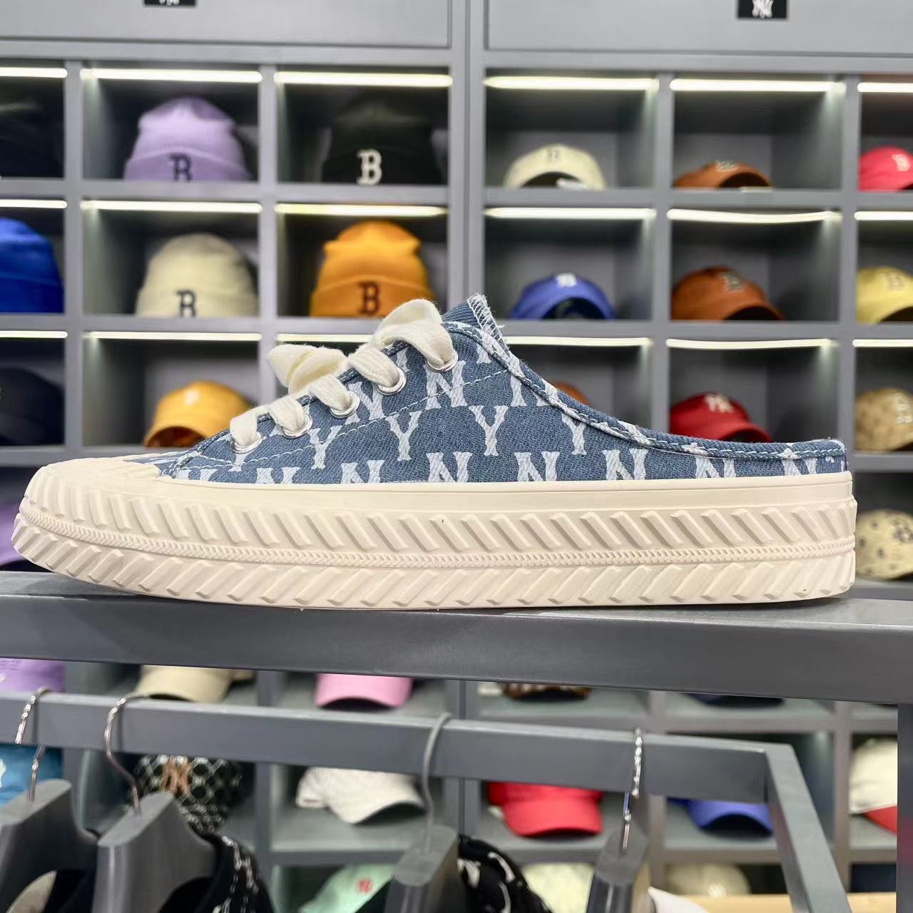 CLNKEL联名款潮牌鞋 佳