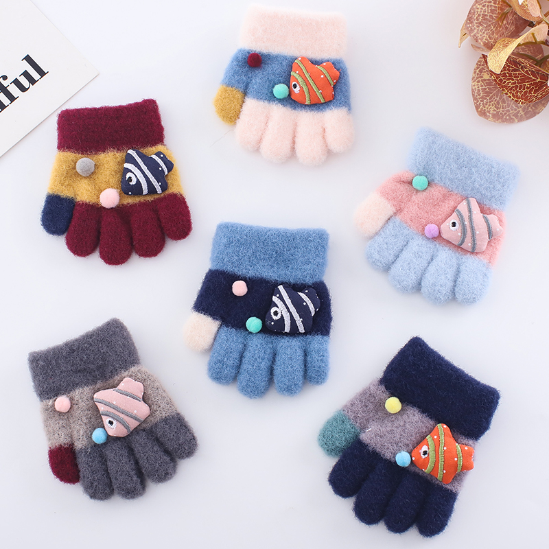 儿童五指手套冬季男童可爱小鱼分指男女婴幼儿0-2岁宝宝分指防寒