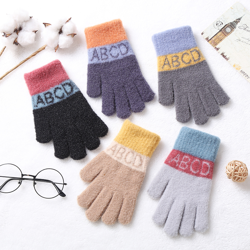 儿童五指手套冬季男童字母分指5-12保暖五指户外运动薄款小学生