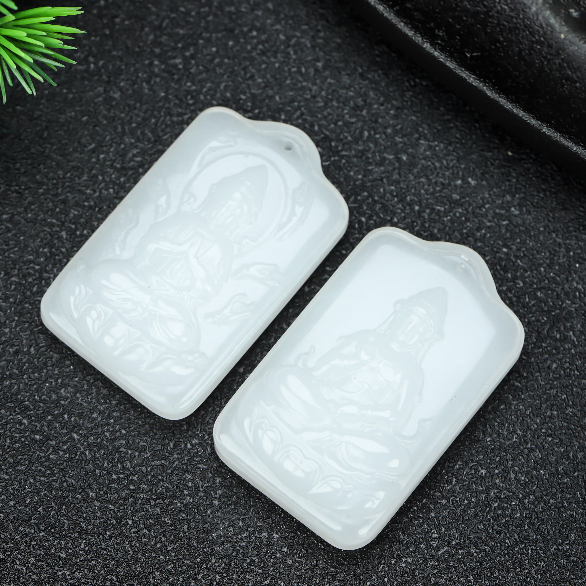 天然金丝玉观音牌子精雕油润大牌（拍一发一）细腻油润时尚大气