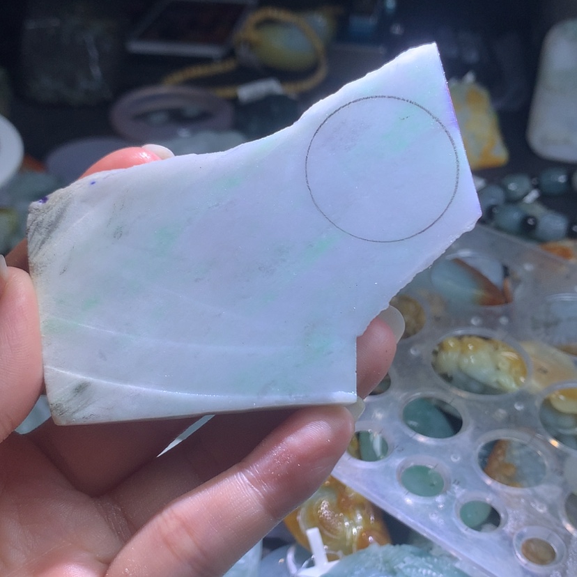 【闪购商品】翡翠颈饰未镶嵌