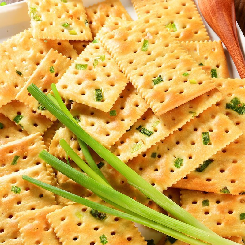 【M】香葱梳打饼干无添加蔗糖薄脆咸味苏打代餐饱腹零食点心【M】