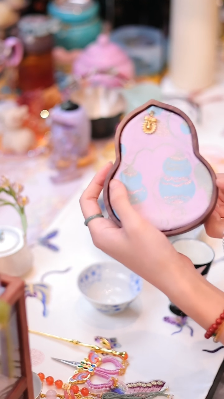 【闪购商品】摆件山怂阿卿直播间@@山孤9232