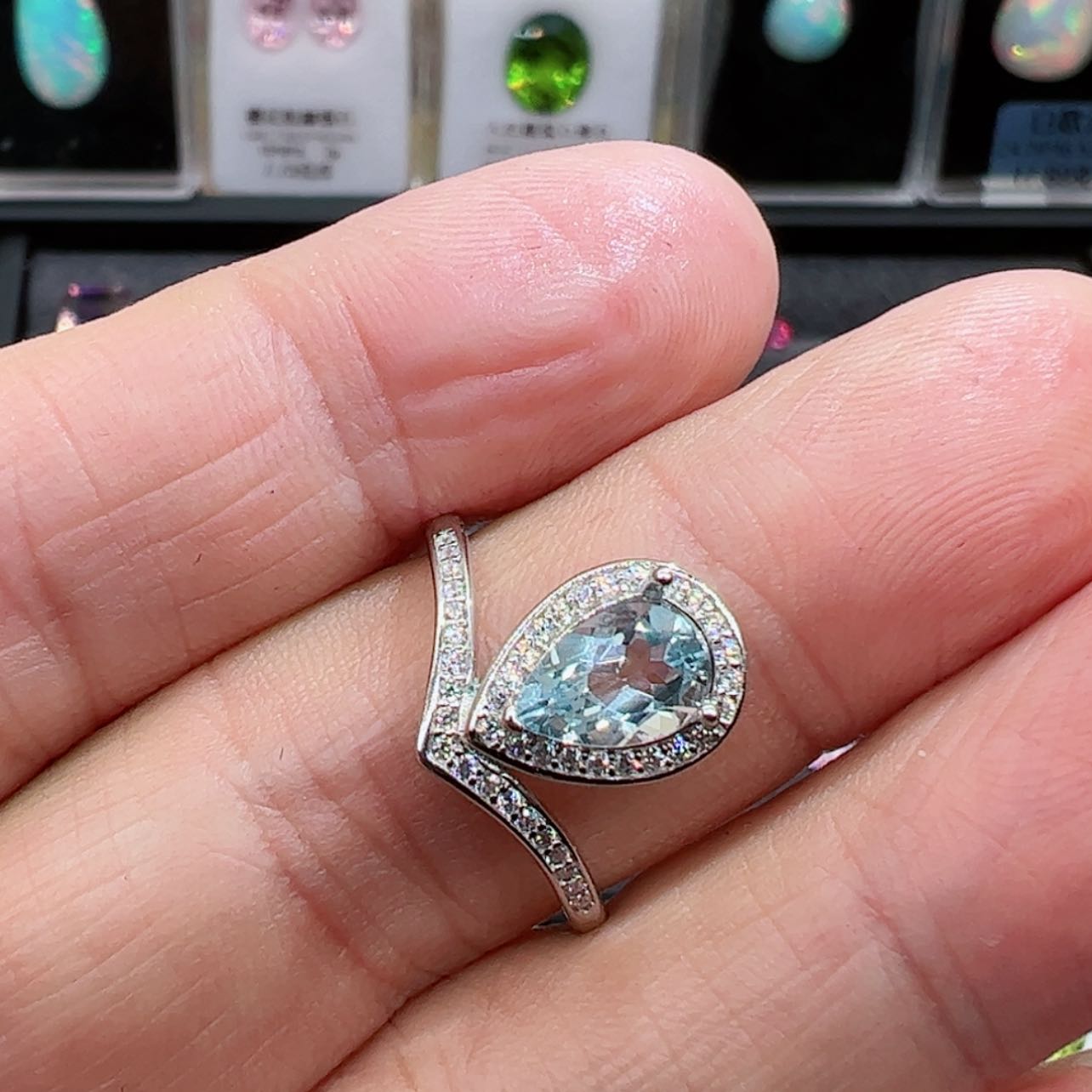 【闪购商品】海蓝宝石戒指银S925镶嵌?
