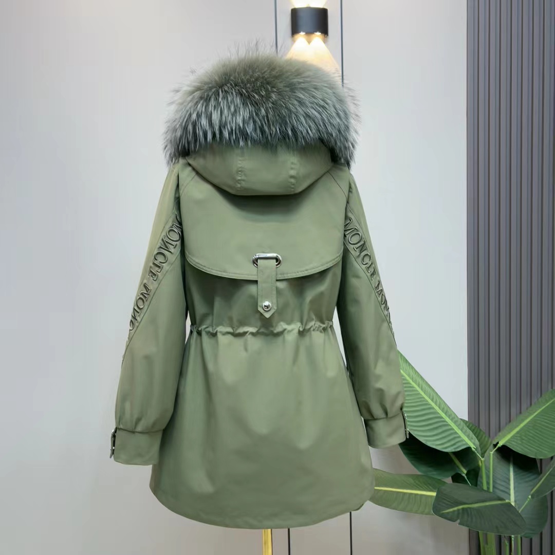 冬季新款75短刺绣兔毛皮毛一体袖加毛女款皮草派克服外套