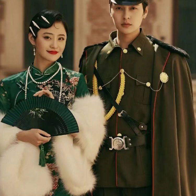 白色旗袍披肩双面加厚毛毛披肩外搭披风斗篷复古毛绒外披女春秋冬