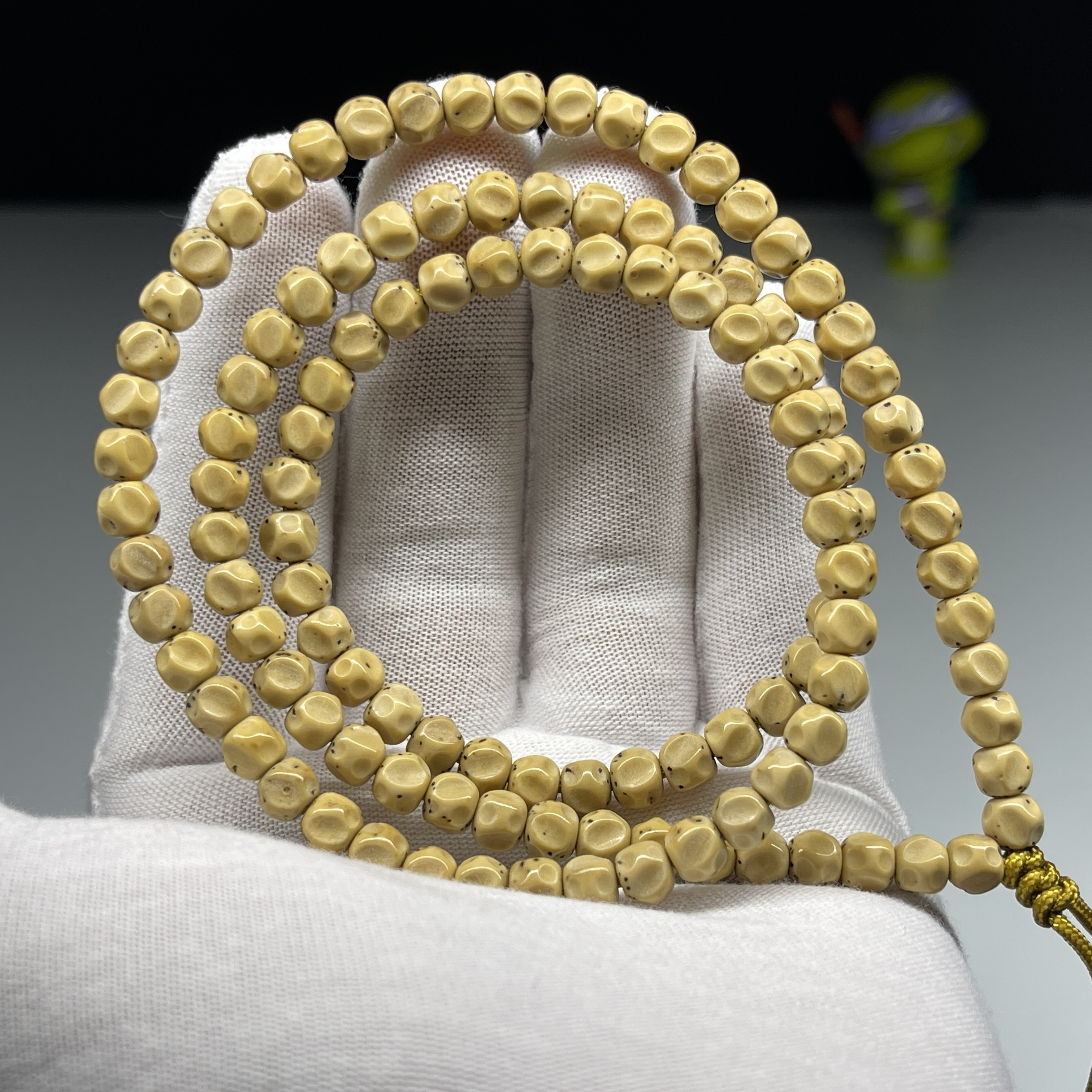 星月菩提无相 6.2X5.2 数星星无相 同枝石玉骨瓷白料 已打底120粒