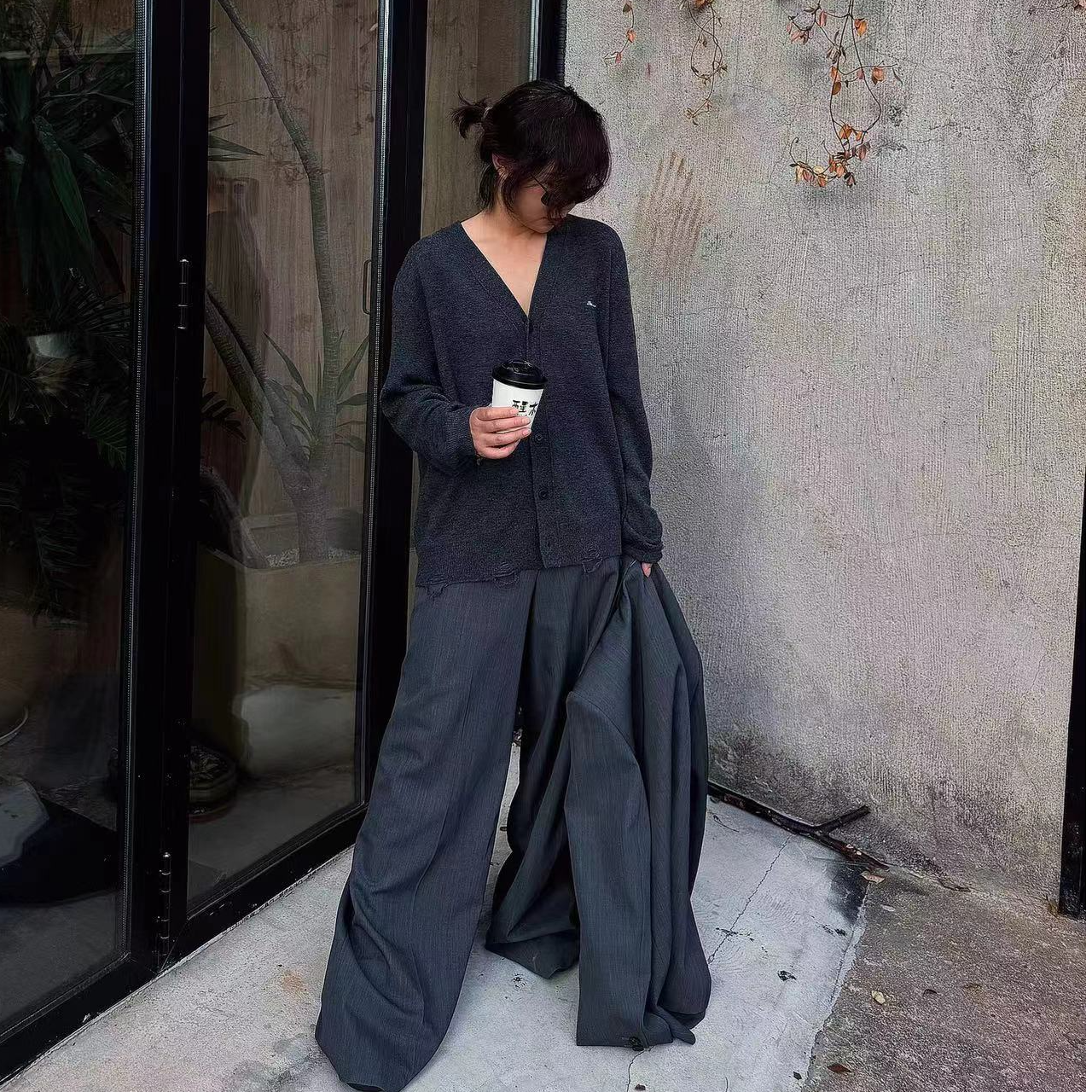 ETHOR设计师秋冬新款休闲破洞针织开衫