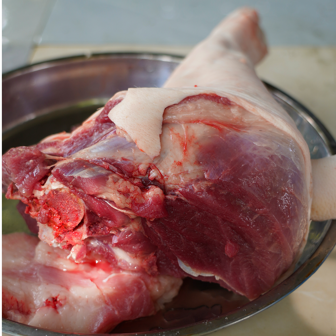 猪蹄-现称龙眼香猪跑山猪放养散养-冷链包邮