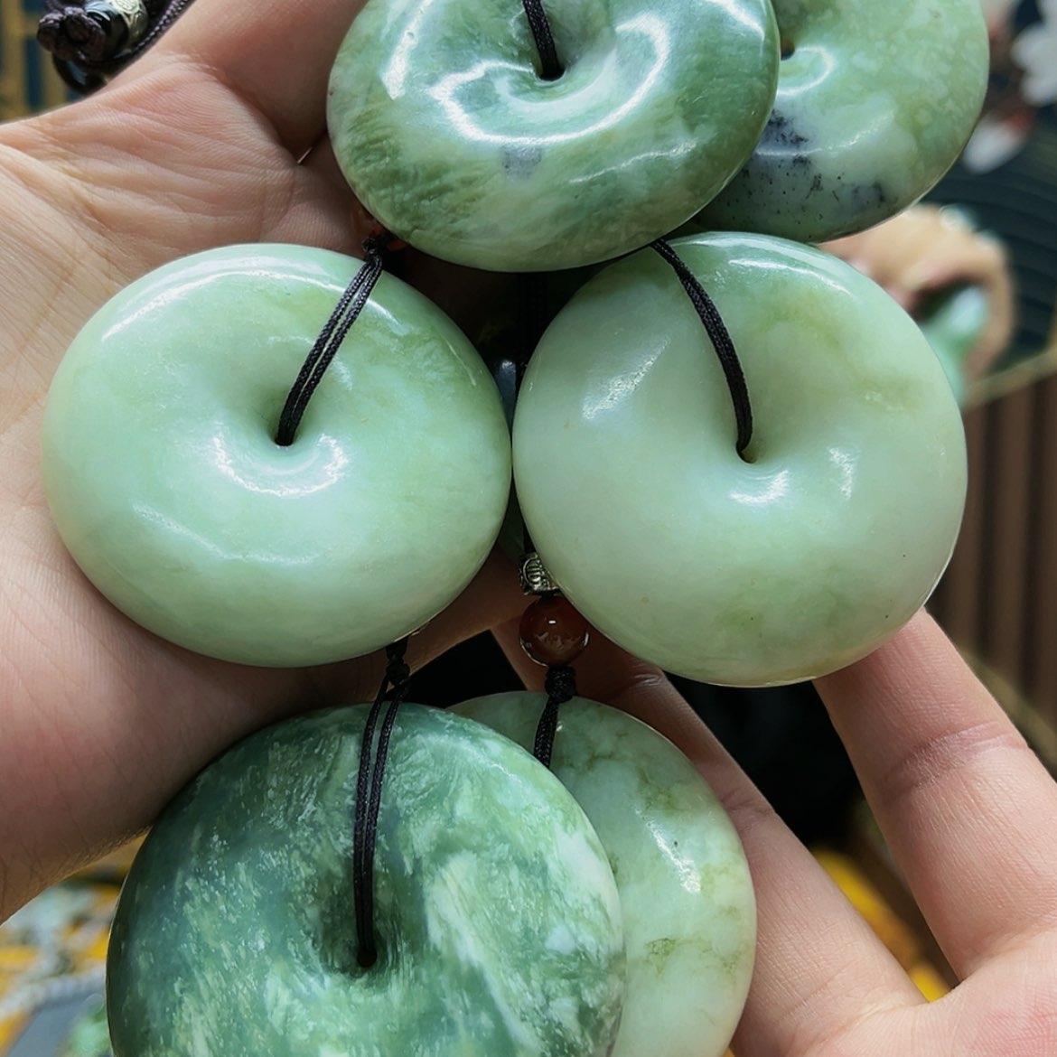【闪购商品】岫玉挂件多样性发一个未镶嵌