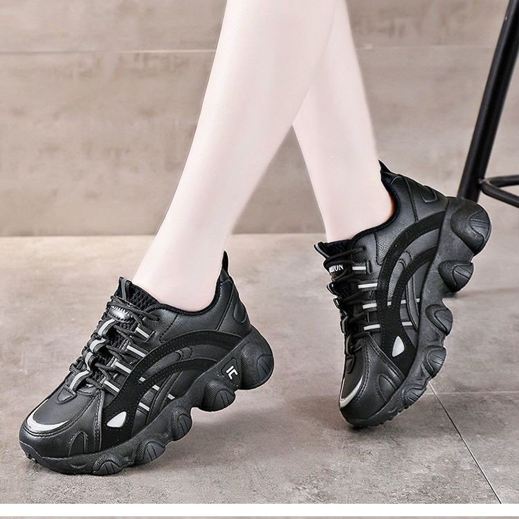 鞋子女网面透气轻便防滑软底不累脚工作纯运动板鞋老爹鞋女