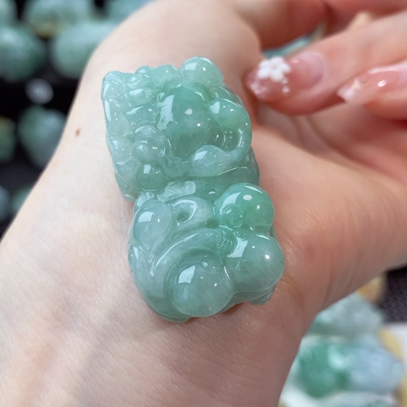 【闪购商品】翡翠颈饰未镶嵌