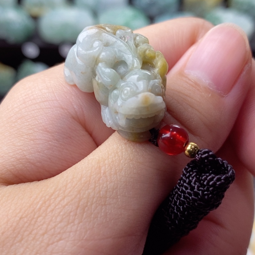 【闪购商品】翡翠颈饰未镶嵌