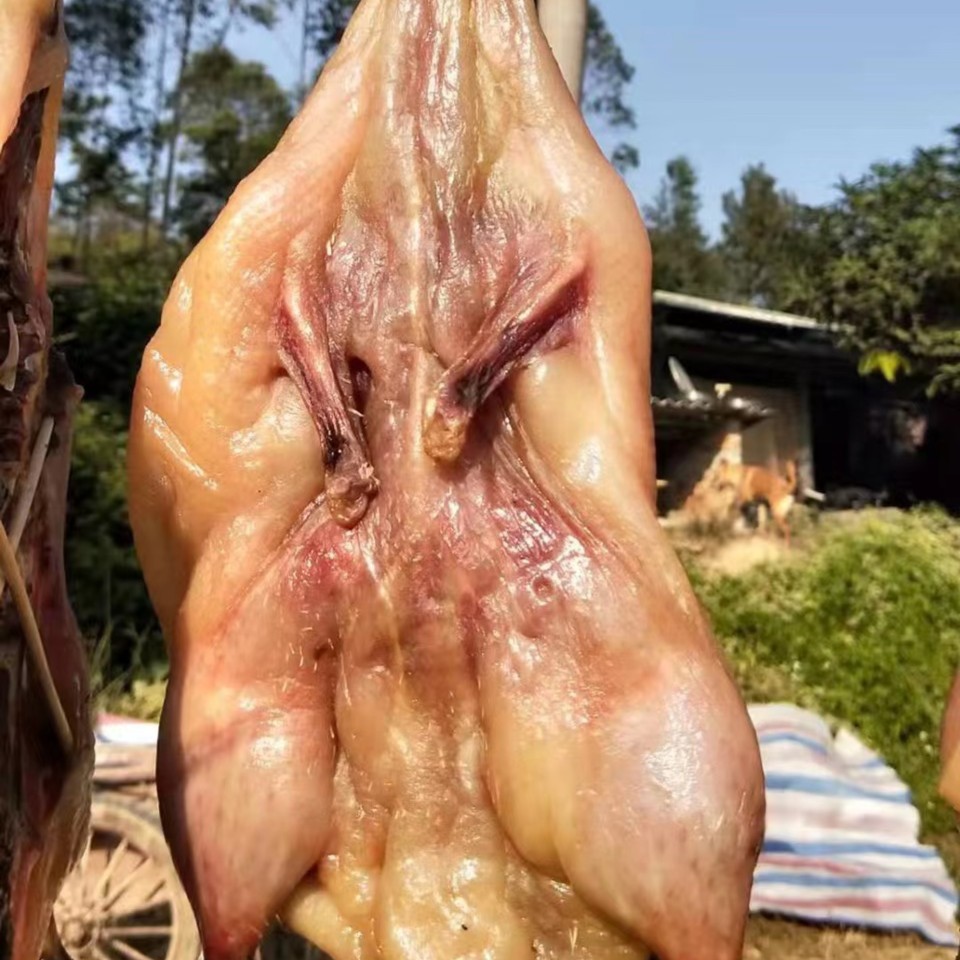 【尝鲜价】台山蒸煮农家自晒腊鸭整只1.2斤/只腌制